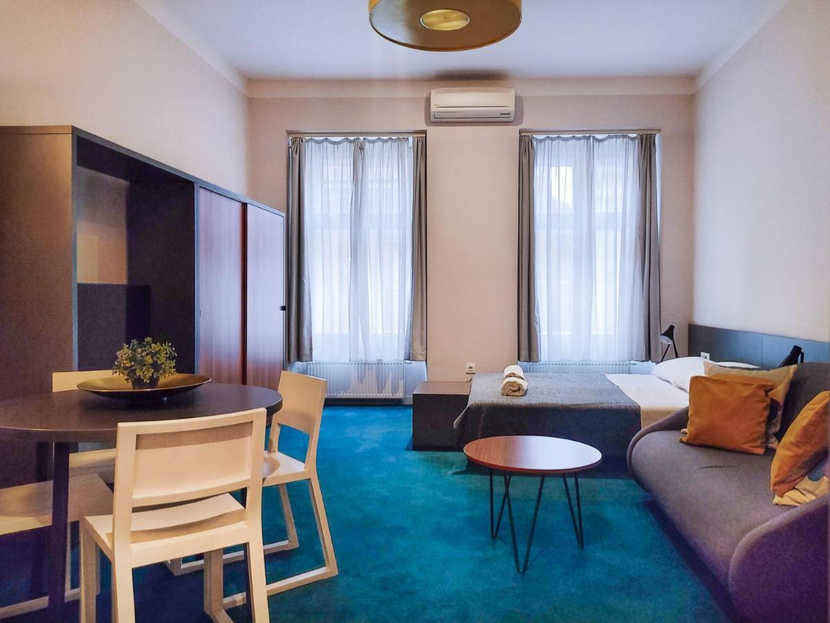 Apartments Cilindar ซาเกร็บ ภายนอก รูปภาพ
